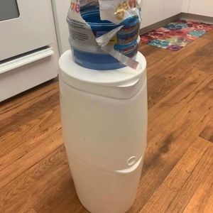 Diaper Genie